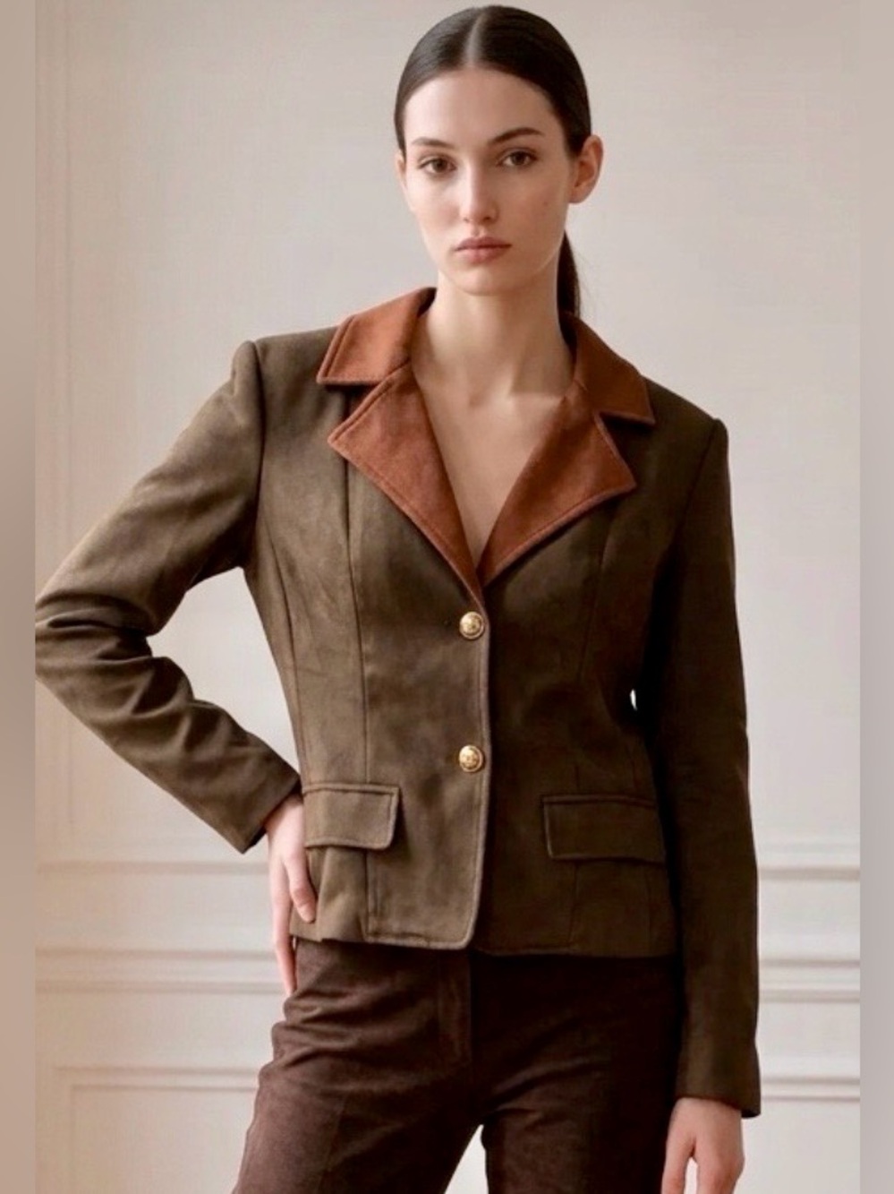 Vintage Style Olive Faux-Suede Blazer w/Contrasting Brown Lapel & Gold Buttons M